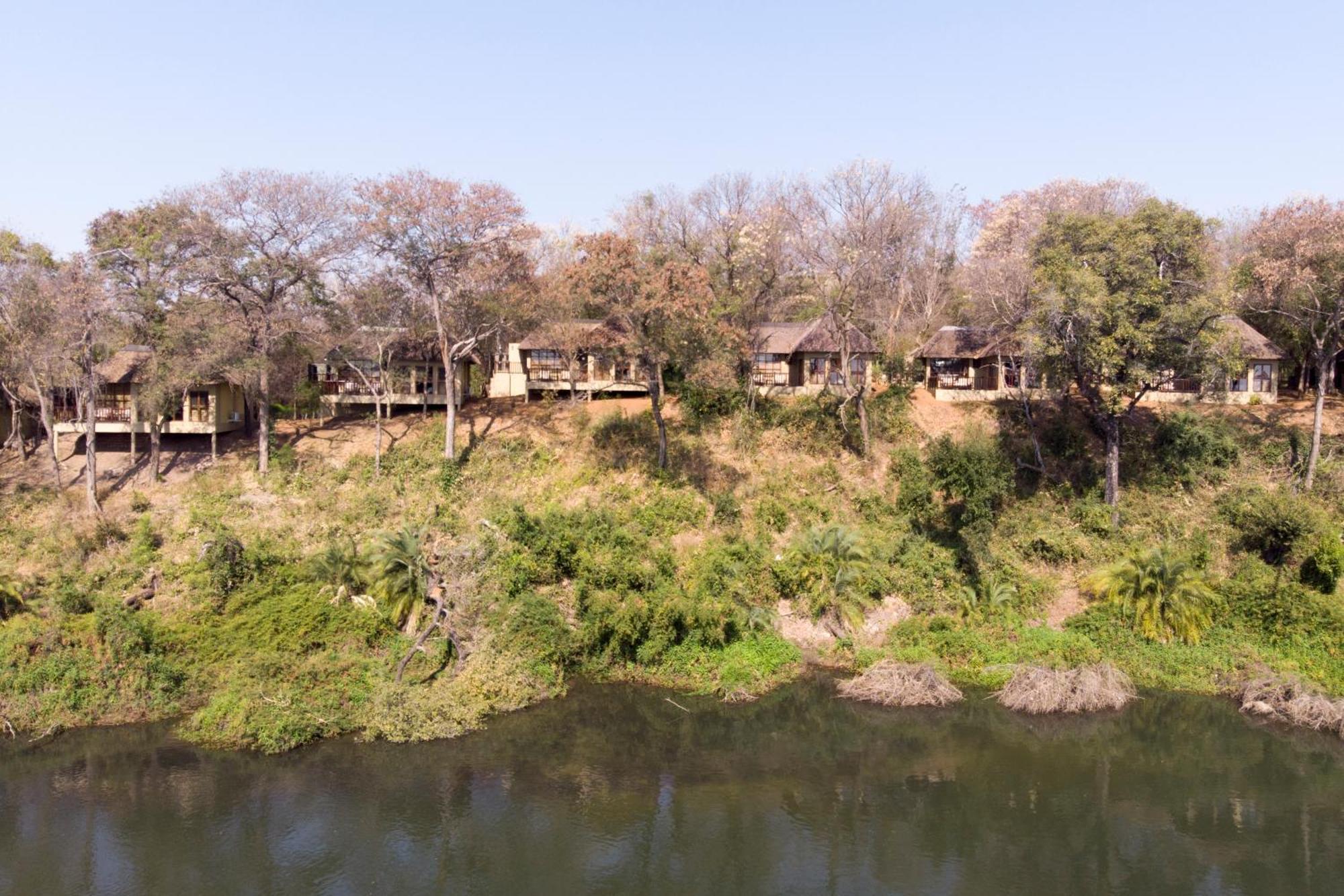 Divava Okavango Resort & Spa Bagani Exterior photo